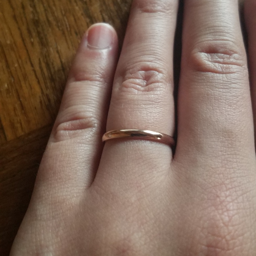 NWOT Rose Gold Thin Titanium Steel Ring Band - Picture 4 of 6